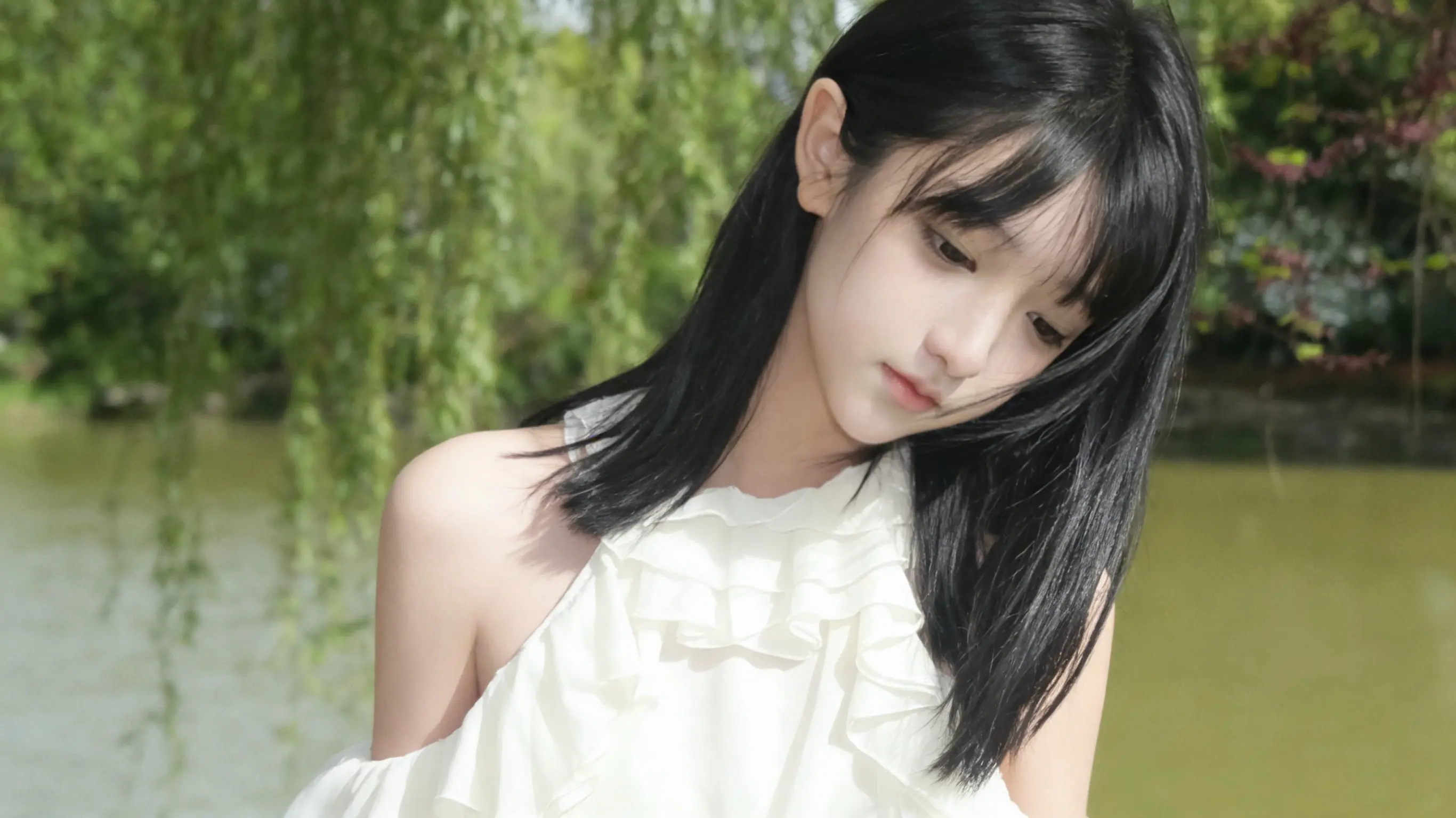 天為誰春