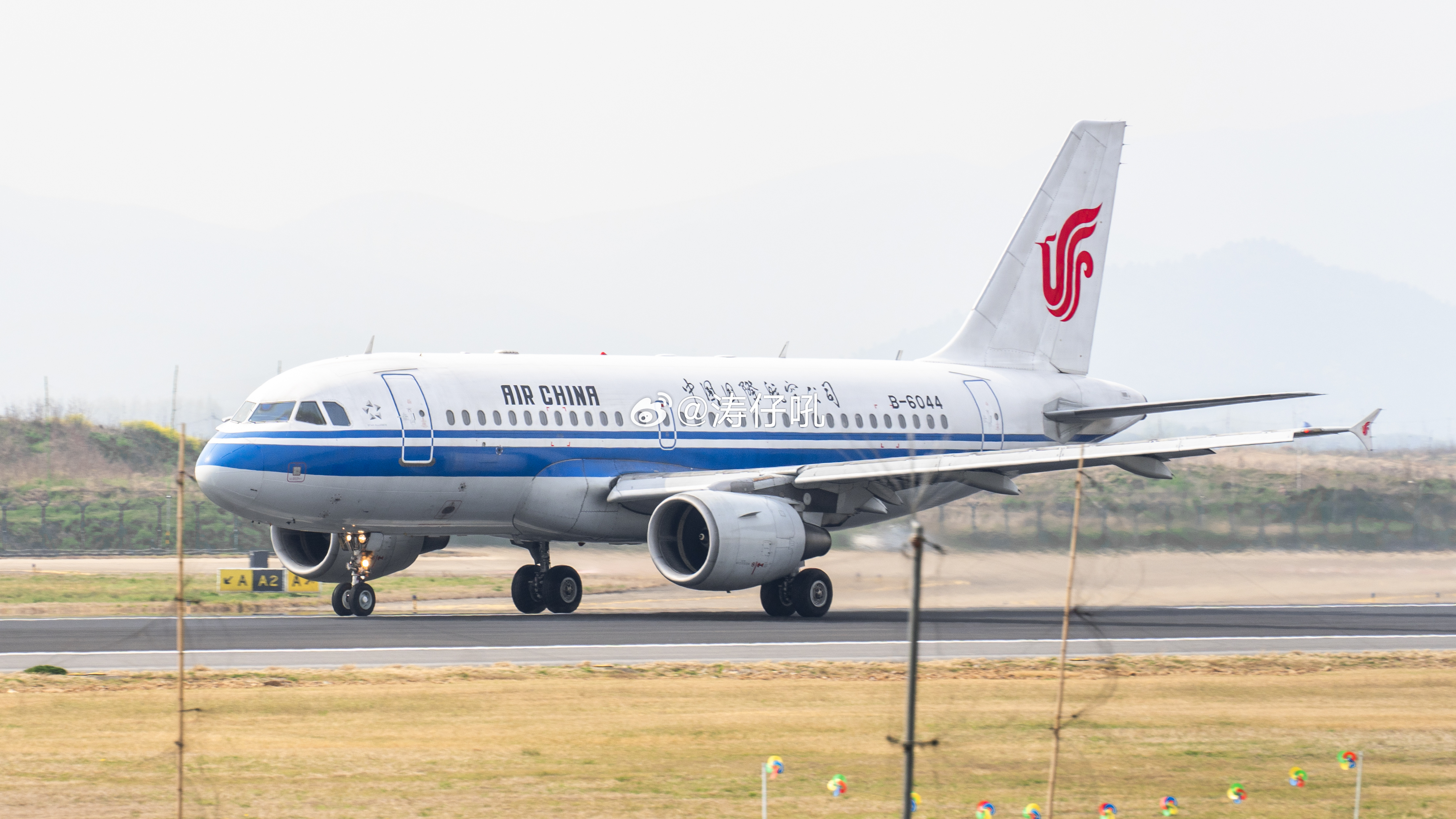 涛说涛话国航西南分公司注册号B-6044/A319于昨日调机济南进行封存，这是国