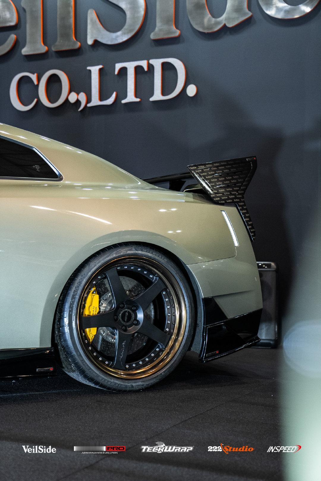 VeilSide© x DarwinPRO®TOKYO AUTO SALON ?