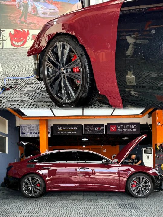 高级感红色车！红黑搭配！