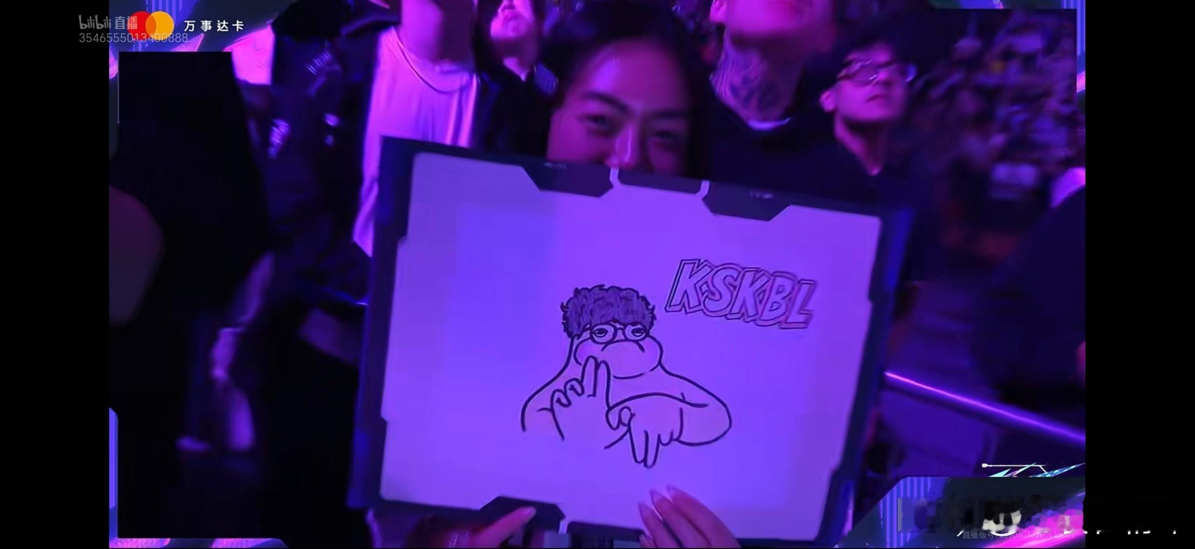前两把看康康的感觉：康康MVP杰尼把把cEDG战胜XLG晋级胜决