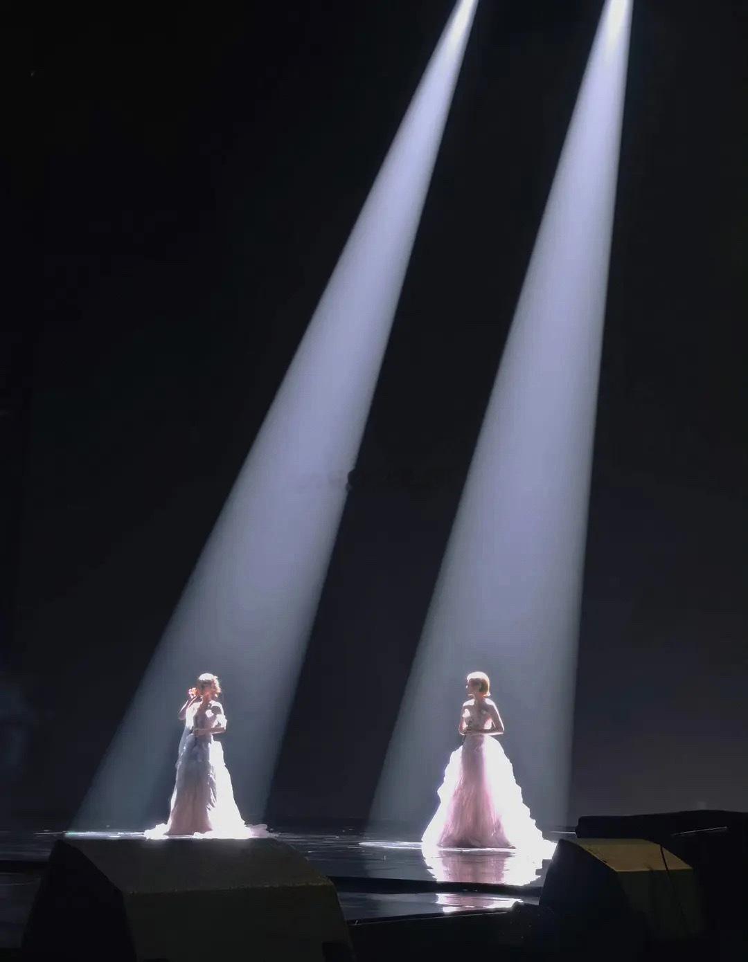 乘风2026｜神女，这张可以封为浪姐神图了吧神女爱世人徐梦洁充满爱的镜头拍下的神