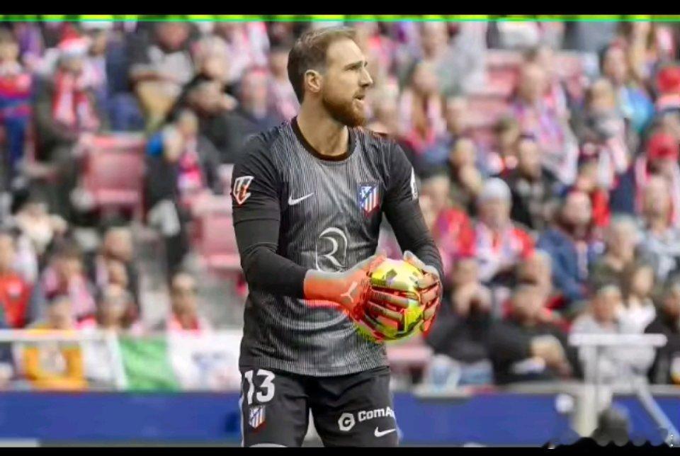 皇马比赛 3月16日讯 据《马卡报》报道，由于侧腹仍感不适，马竞门将奥布拉克确定