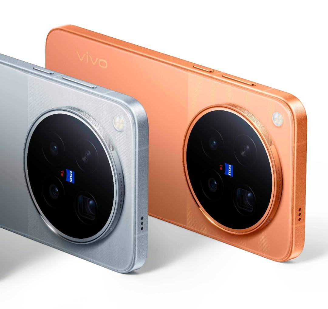 唯一一个还坚持大圆Deco的旗舰手机，vivo X500系列，9月21日发布。
