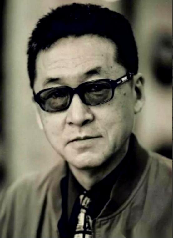 李敖人走了，却留下了一份比他文章还狠的遗嘱。遗嘱里，大部分财产给了妻子王小屯和儿