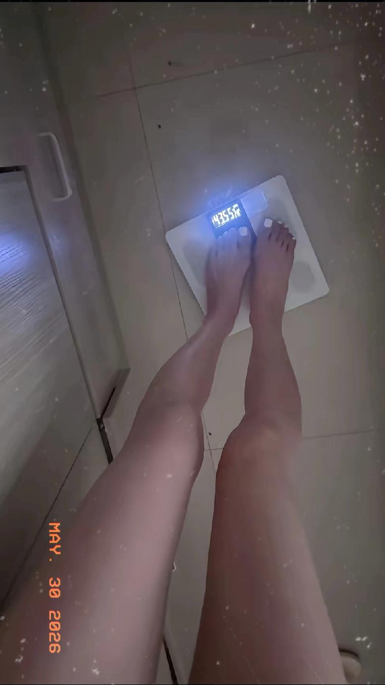 身高172，这就是完美体重了，因为我真的是减不动了。172腿精 减脂身高 标准身