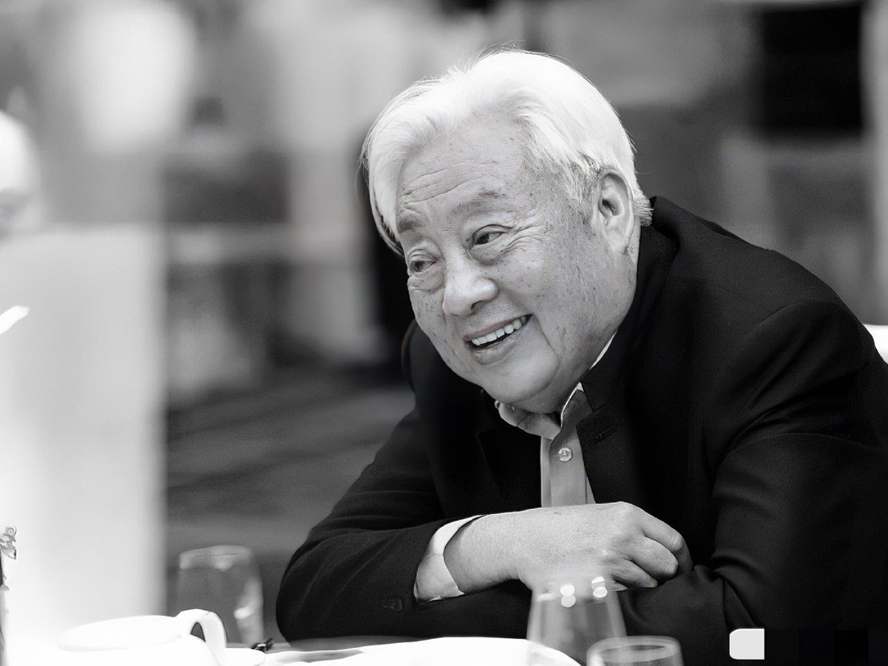 8月2日，86岁的朱龙广老师因病在北京逝世。这个消息传来，像一颗石子投入回忆的湖