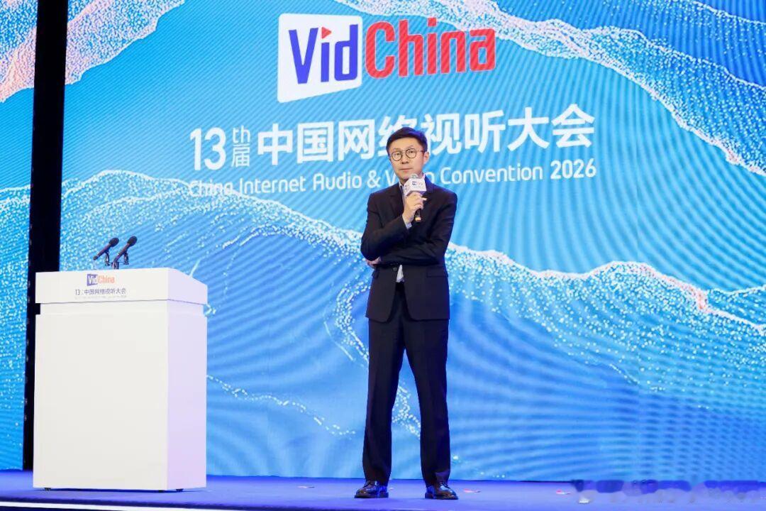 【爱奇艺CEO回应与艺人签AI授权】4月15日，“爱奇艺与深度合作艺人签约AI授