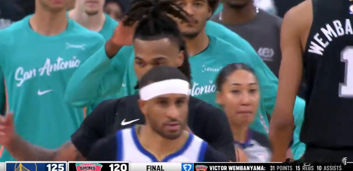 25-26赛季NBA常规赛，勇士125-120逆转击败马刺，勇士队终于终结了客场