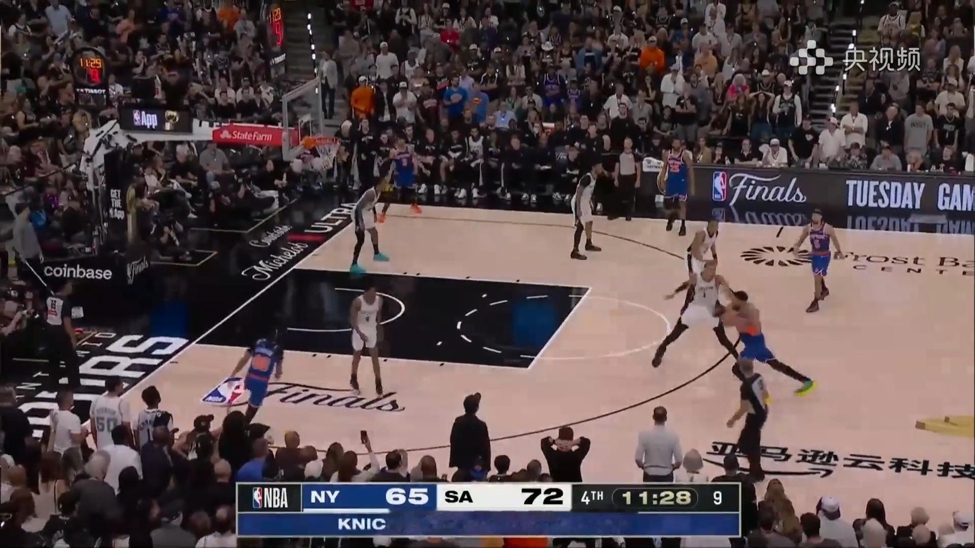 央视播世界杯不播NBA总决赛播啊，准确的说是电视信号不播，但是央视频APP还会直