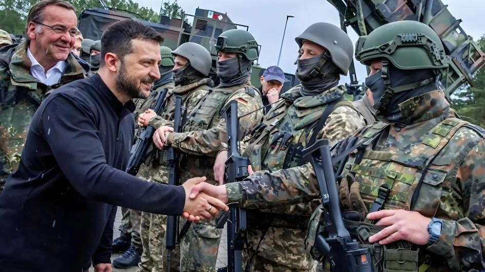 乌军目前面临的最大困境是战场全面被动与战略资源枯竭的双重挤压，首先，从战场失利的