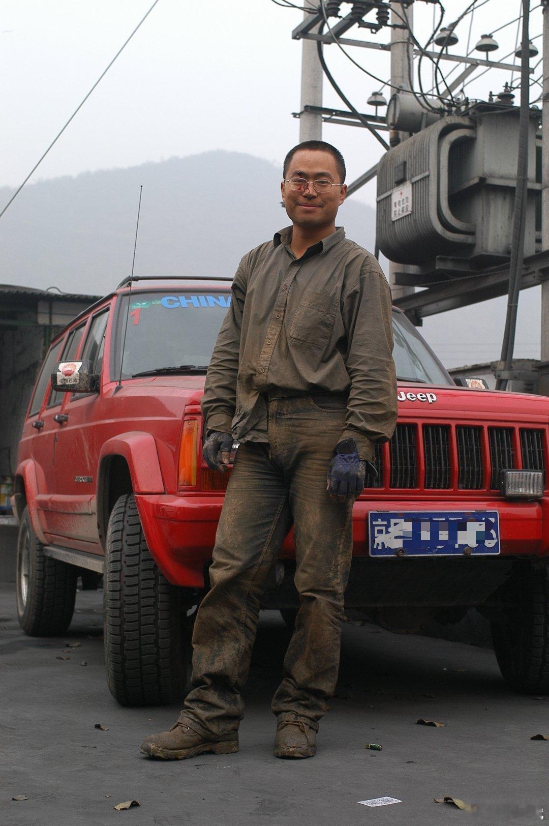 愿你今天不管几岁，童心万岁！保持对世界的好奇和热爱，每天都像小朋友一样开心呀～[