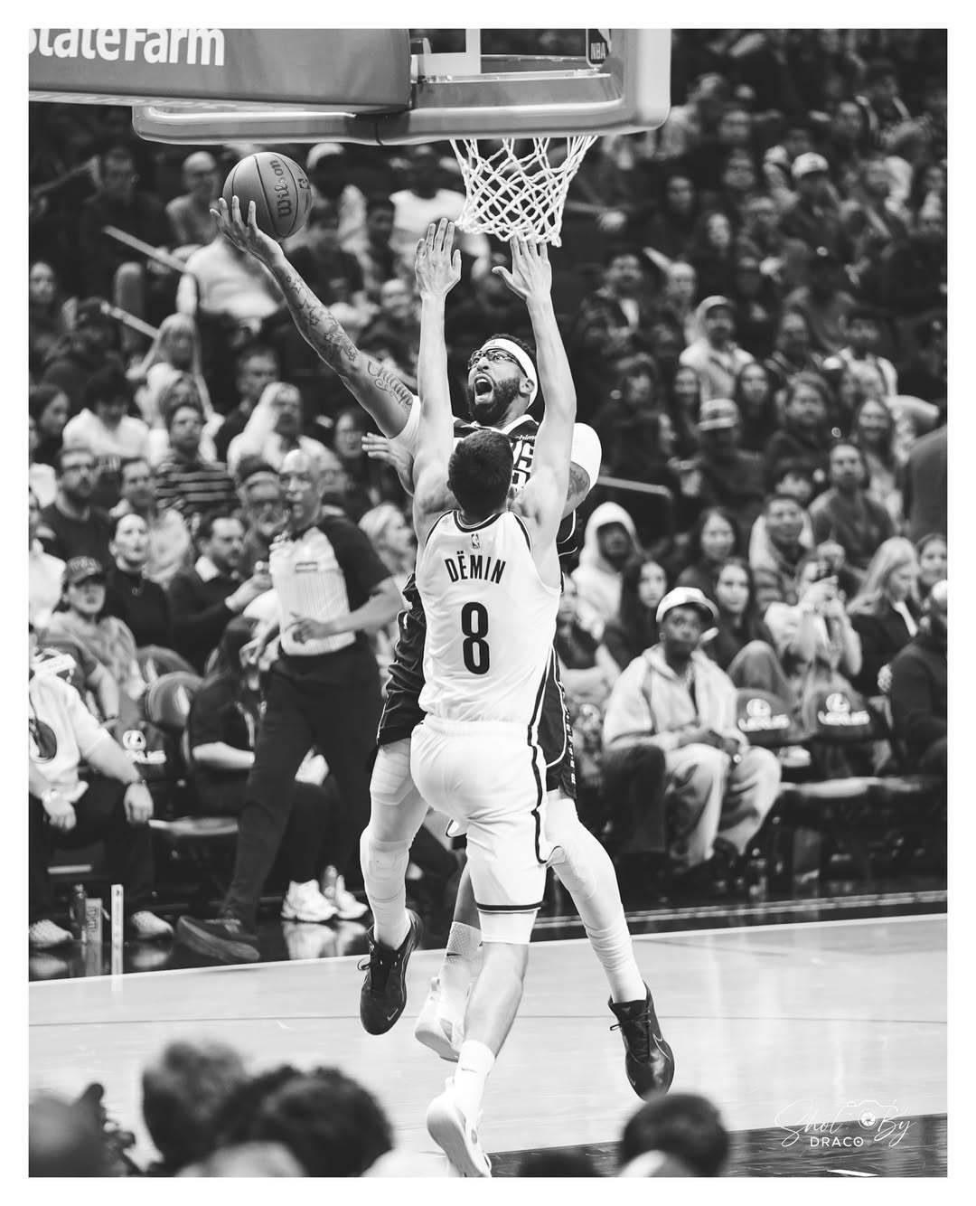 浓眉安东尼戴维斯