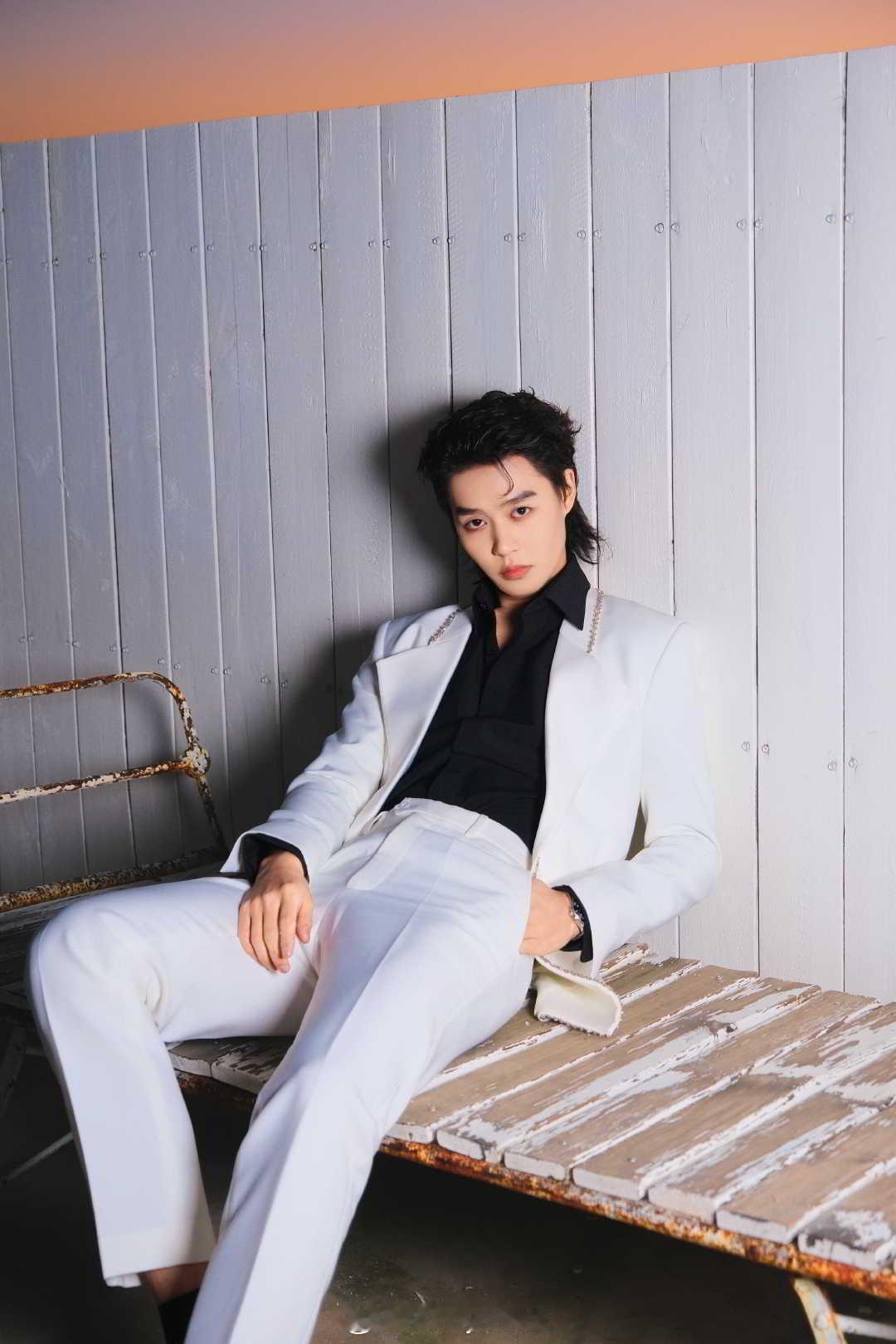 曾经的短剧顶流柯淳造型出图，这种水平的出片有放出来的必要吗……[淡淡的] ​​​