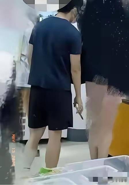 研究生偷东西被开除：读书再多，也救不回落地的品德

南京一位研究生，5月11号晚