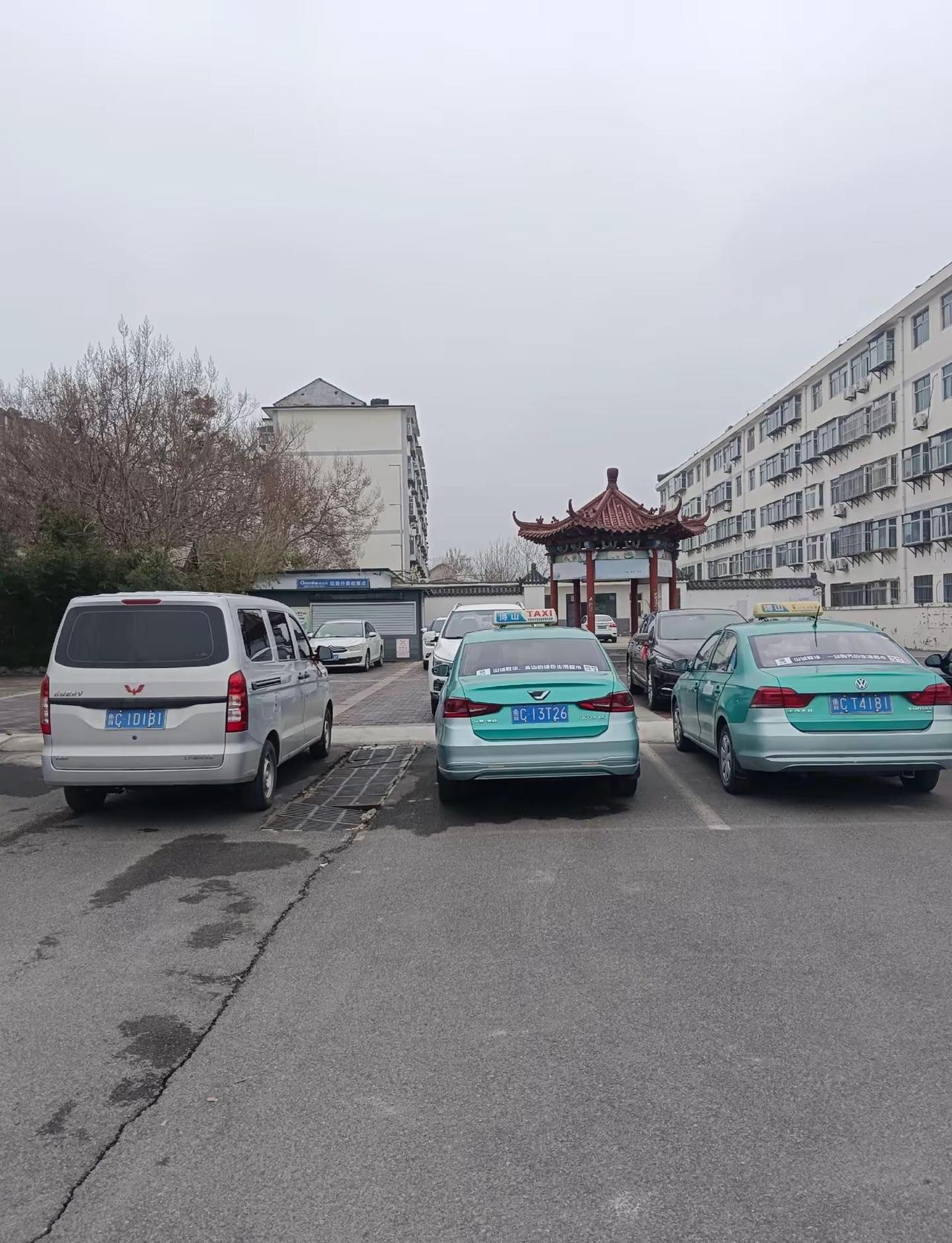 正式上岗服役！今年顺利，来年顺利 以后年年顺利。今年平安，来年平安，以后年年平安