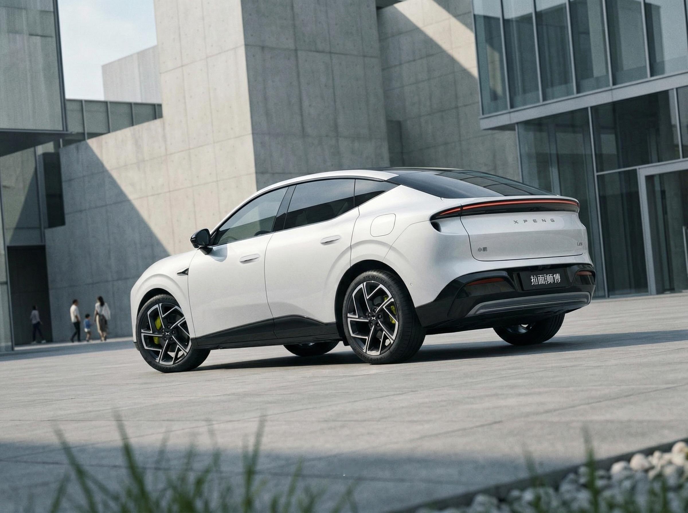 小鹏MONA L03 SUV车尾预览，大家呼唤了接近一年的车型终于在公告图上亮相