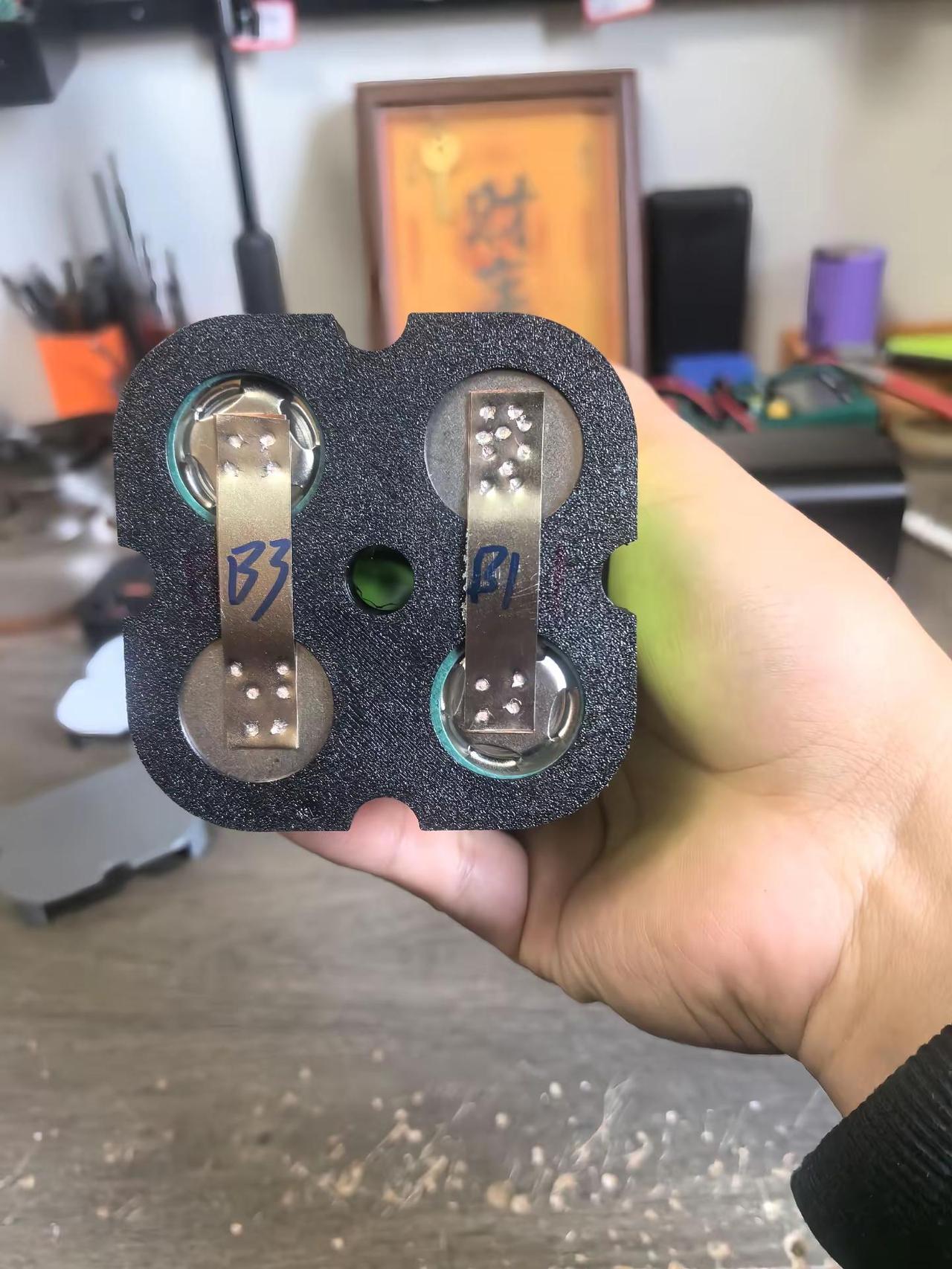 手搓佳仕凯32140充电宝可以做汽车强启电源佳仕凯32140 强启电源