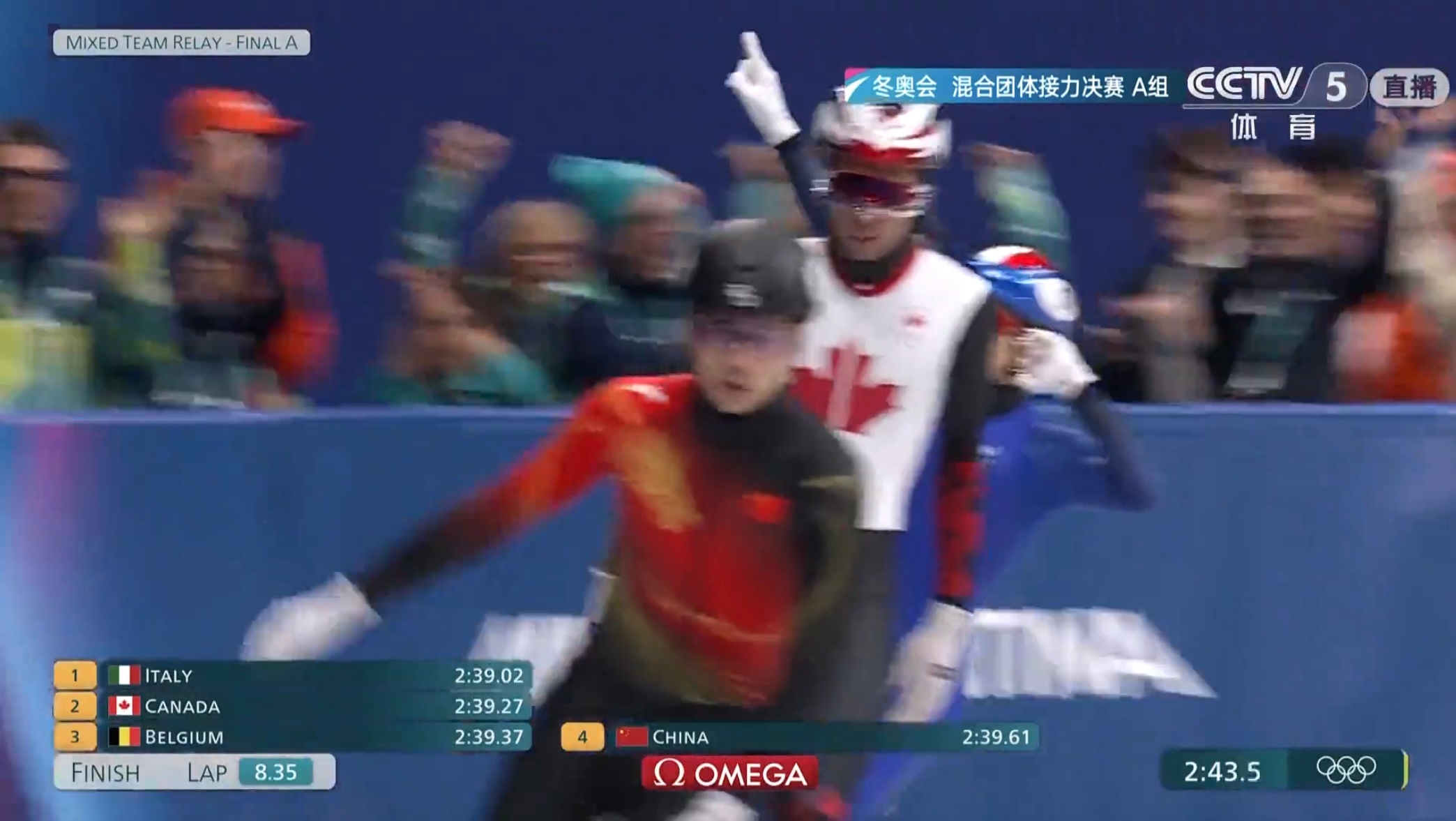 中国短道混接无缘奖牌 中国短道队混接第四 一瞬间中国队就从第一位掉到第四位，都没