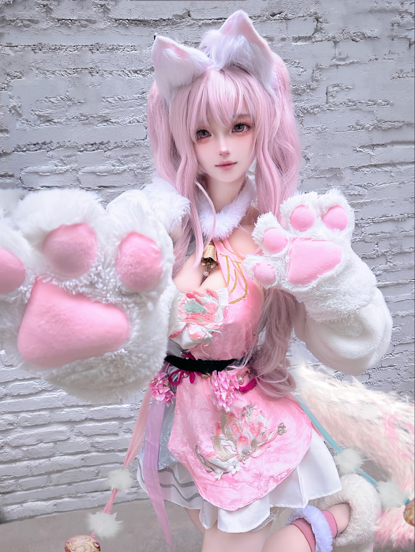 小猫咪能有什么坏心思呢。