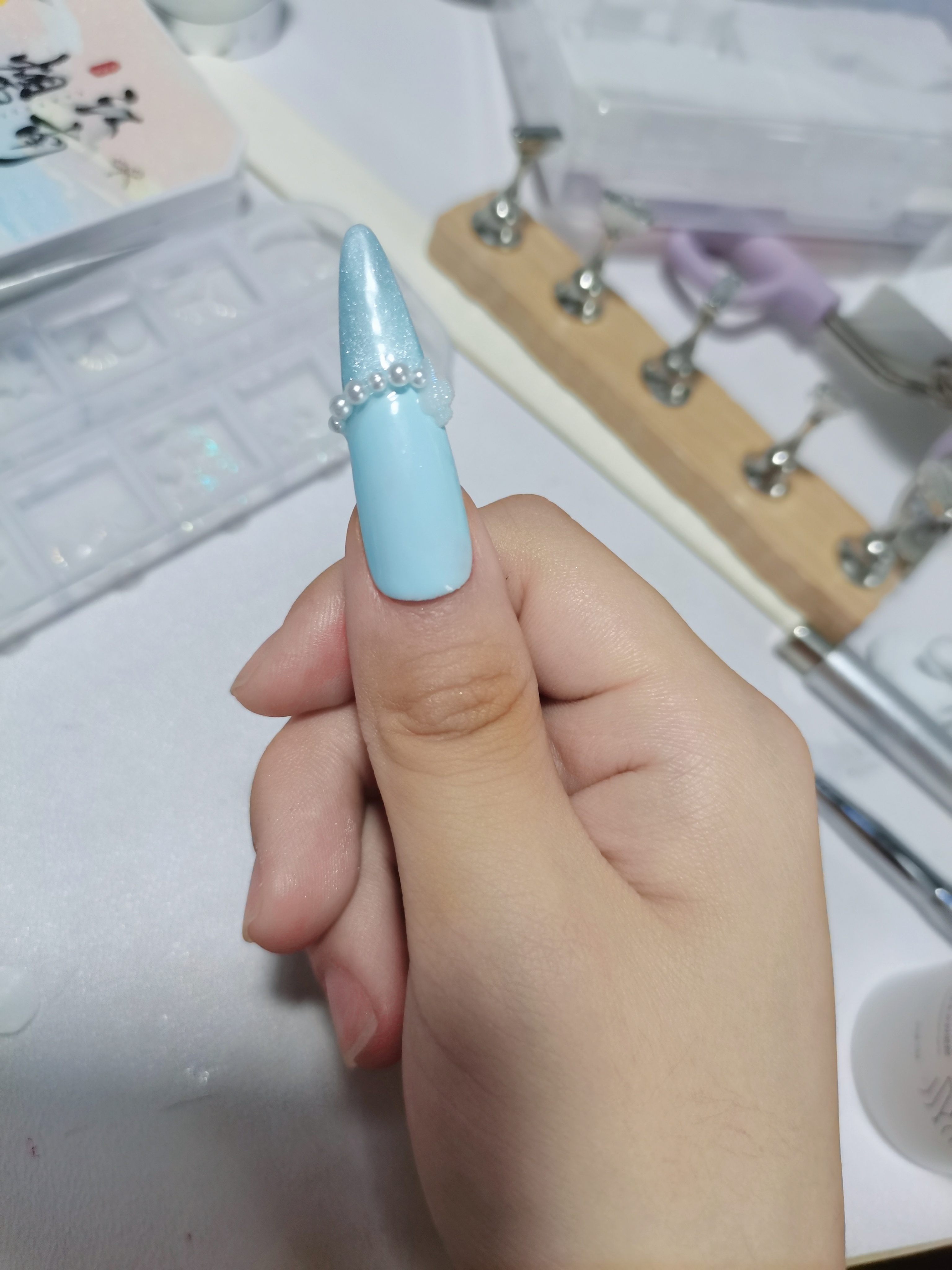 蓝色法式猫眼 很适合海边•̀֊•́～ 
