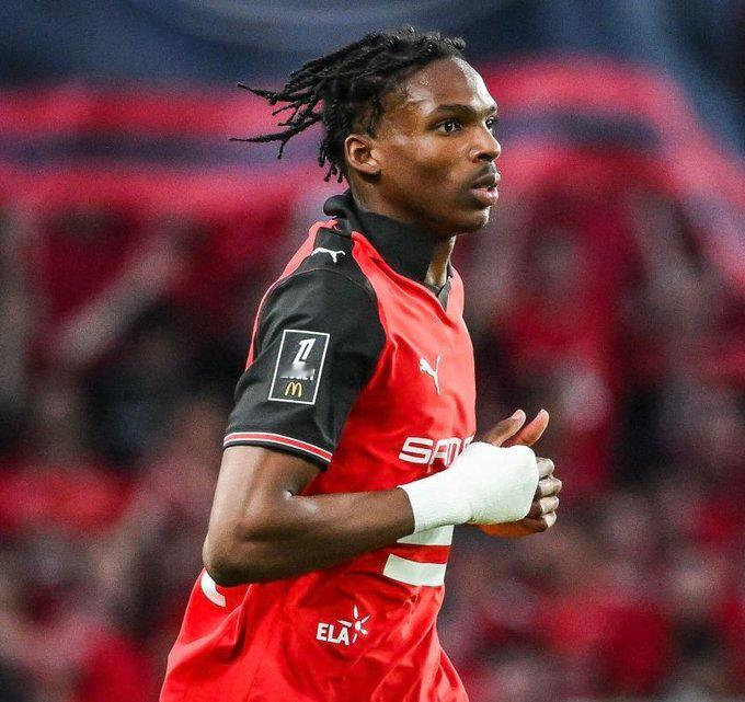 天空体育记者Danyal Khan曼联密切关注雷恩中卫杰里米雅凯据了解，曼联对2