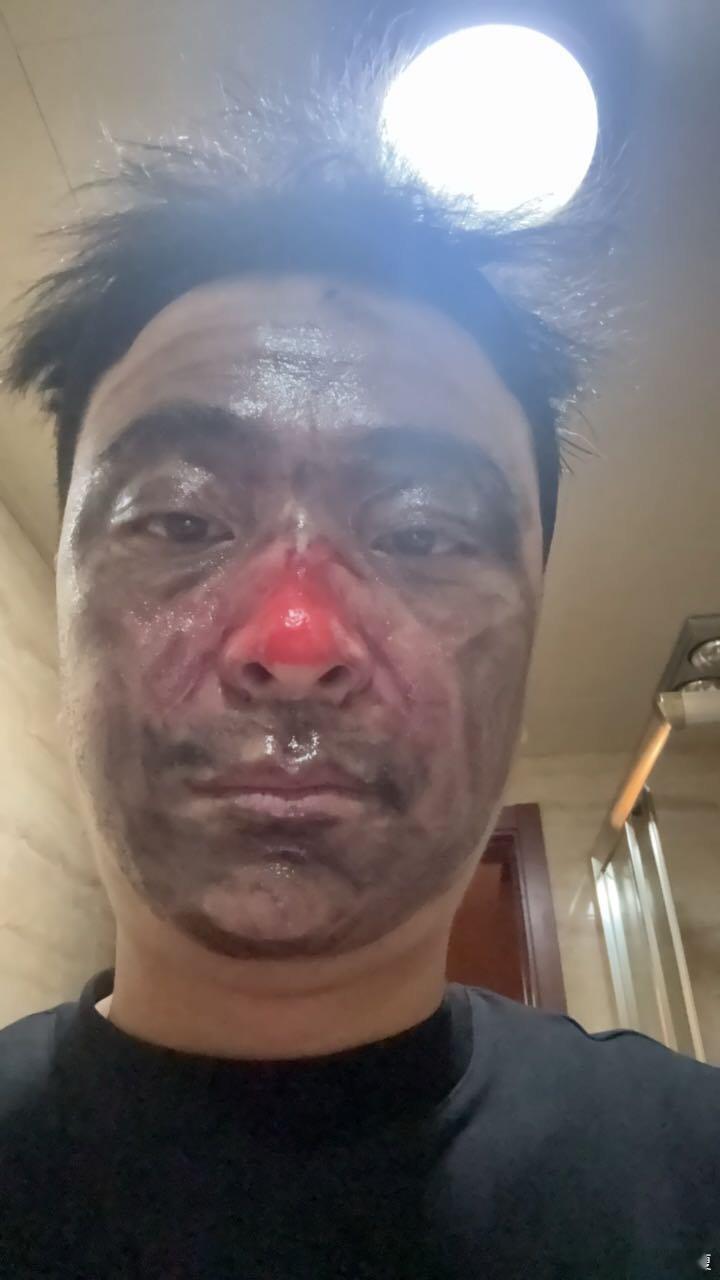 这帮女主播活生生的，把一个八卦主播给改变了…… ​​​