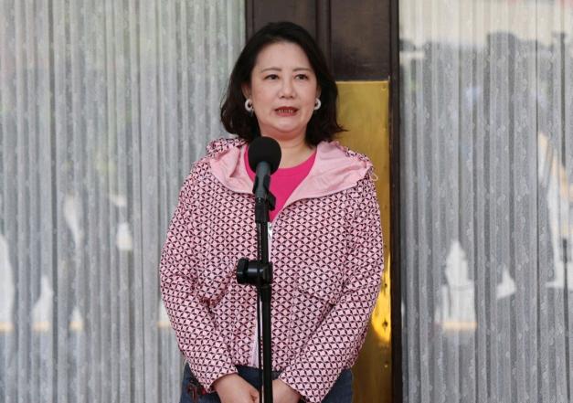 赖清德出不了台湾，“台独”分子吴思瑶点名攻击国民党！4月21日，吴思瑶放话声称，