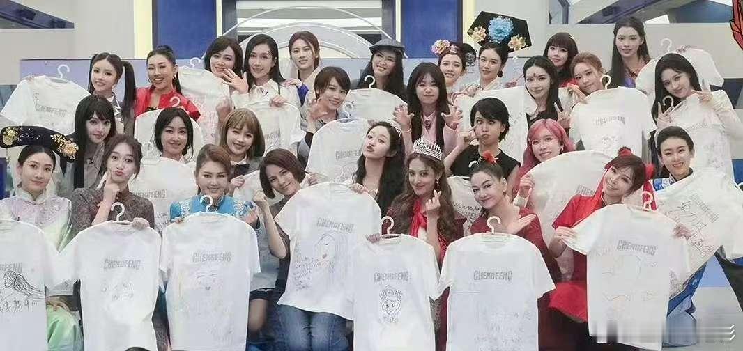 浪姐大合照 浪姐7大合照 浪大合照来了，群像的开始