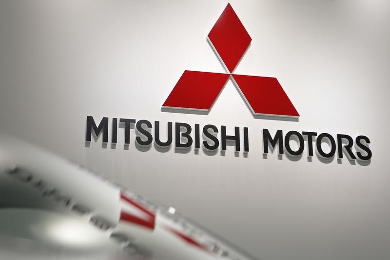 现在中国一断供，日本汽车制造商就慌了神，原材料短缺，生产成本得飙升，汽车价格也得