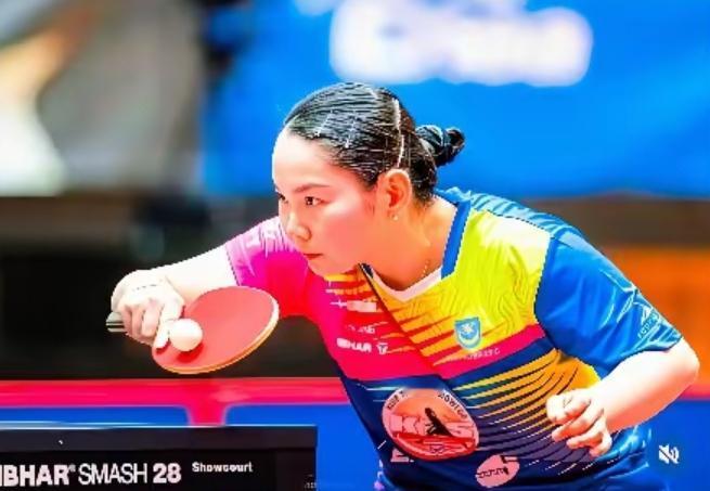 何卓佳太拼了，别人阖家团圆吃年夜饭，她却孤身一人飞往波兰征战乒乓球联赛，没有队友