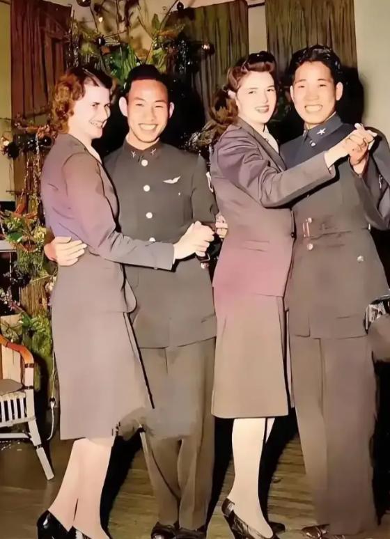 1917年，大批山东汉子被骗到法国，原以为是去挖煤，到了才发现干的全是苦力活。可