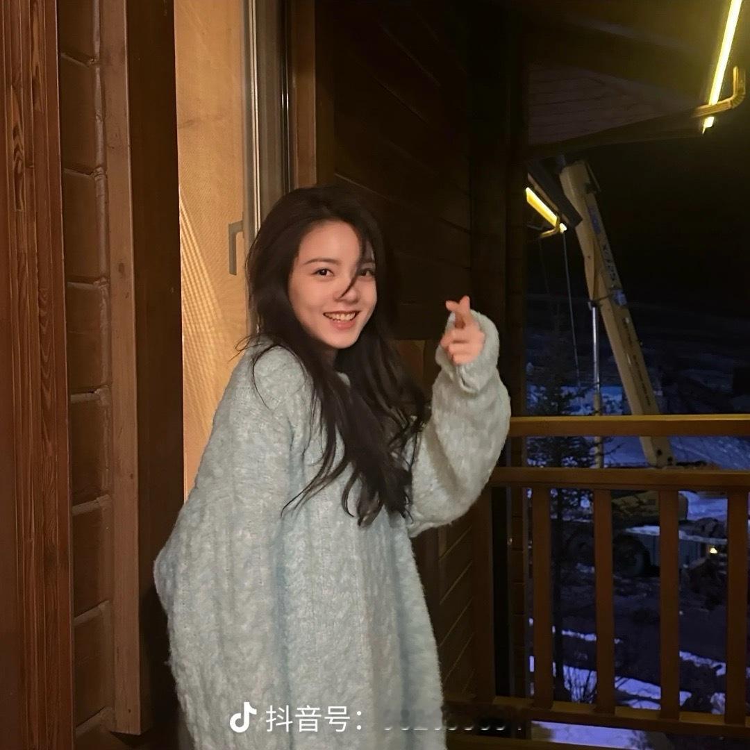 宝宝们蹲这两张原图or无水印图 