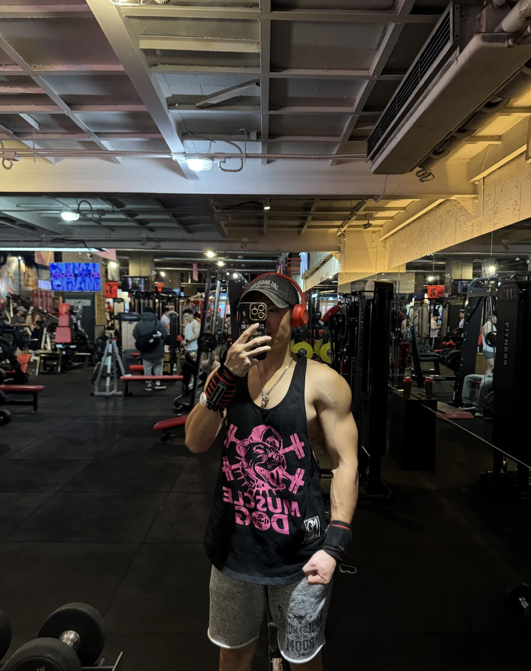 我的肩膀头子也慢慢好起来了