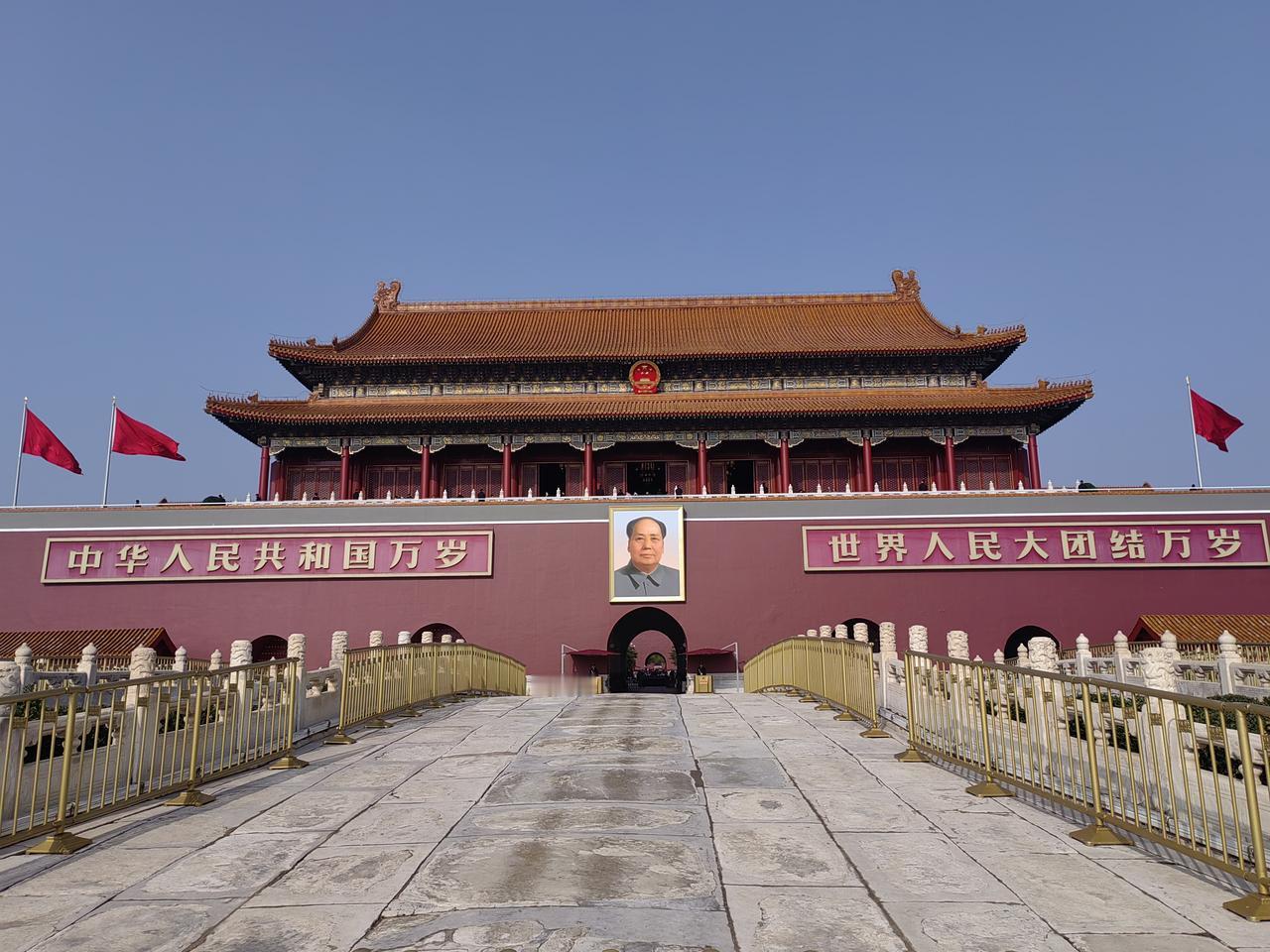 高考结束，孩子身心透支，在家静养才是王道。家长别追着问分数，肯定孩子三年付出。让
