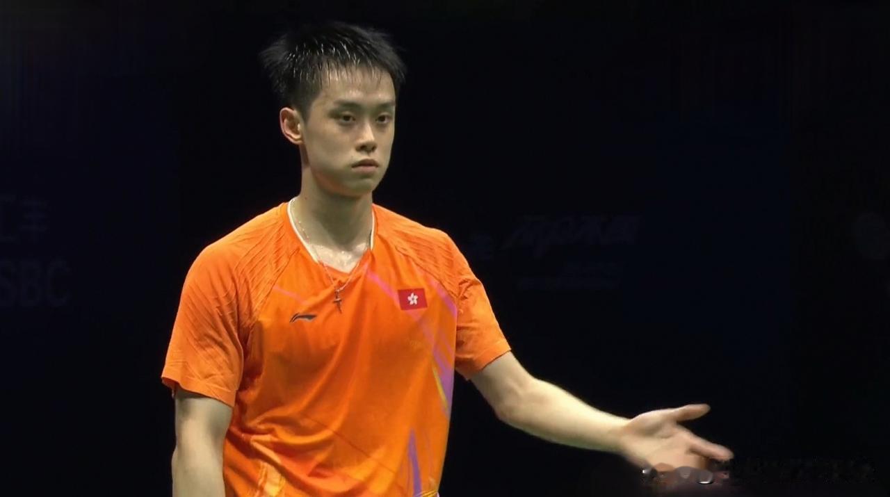 羽毛球历史一夜，世界第2，第5爆冷淘汰   没想到  他们会师男单决赛

1，李