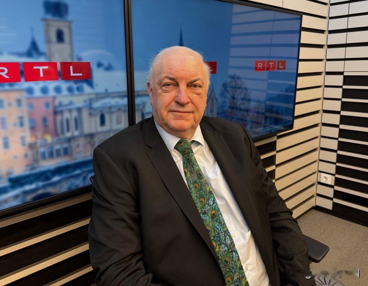 卢森堡议员夏尔·戈伦斯发出严厉警告，称2025年对欧盟而言极具破坏性，内部团结破