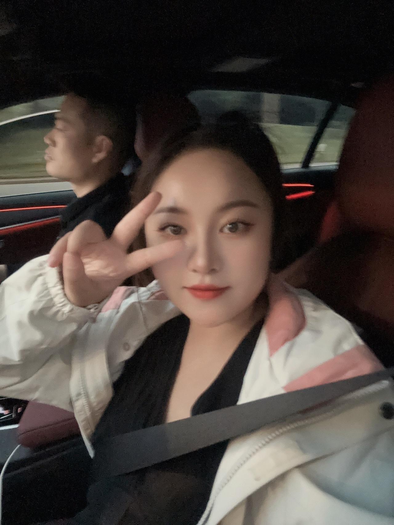 🔚 在普通的一天结束我的2023
新的一年  在喜欢的状态里成为自己