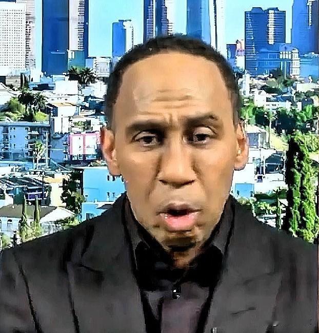 美国杨毅A史密斯批湖人全队轮休！

今日名嘴A-史密斯在节目中，针对湖人在昨日对