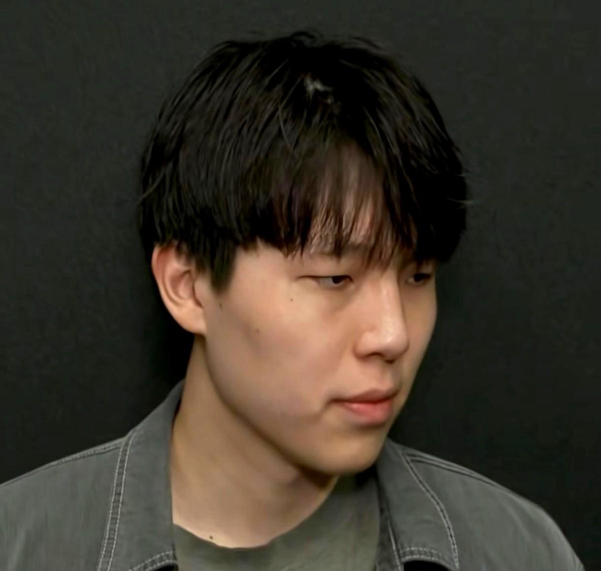 他一直在进步。

杨瀚森在两场比赛中的表现得到了开拓者管理层的认可，表现比一场更