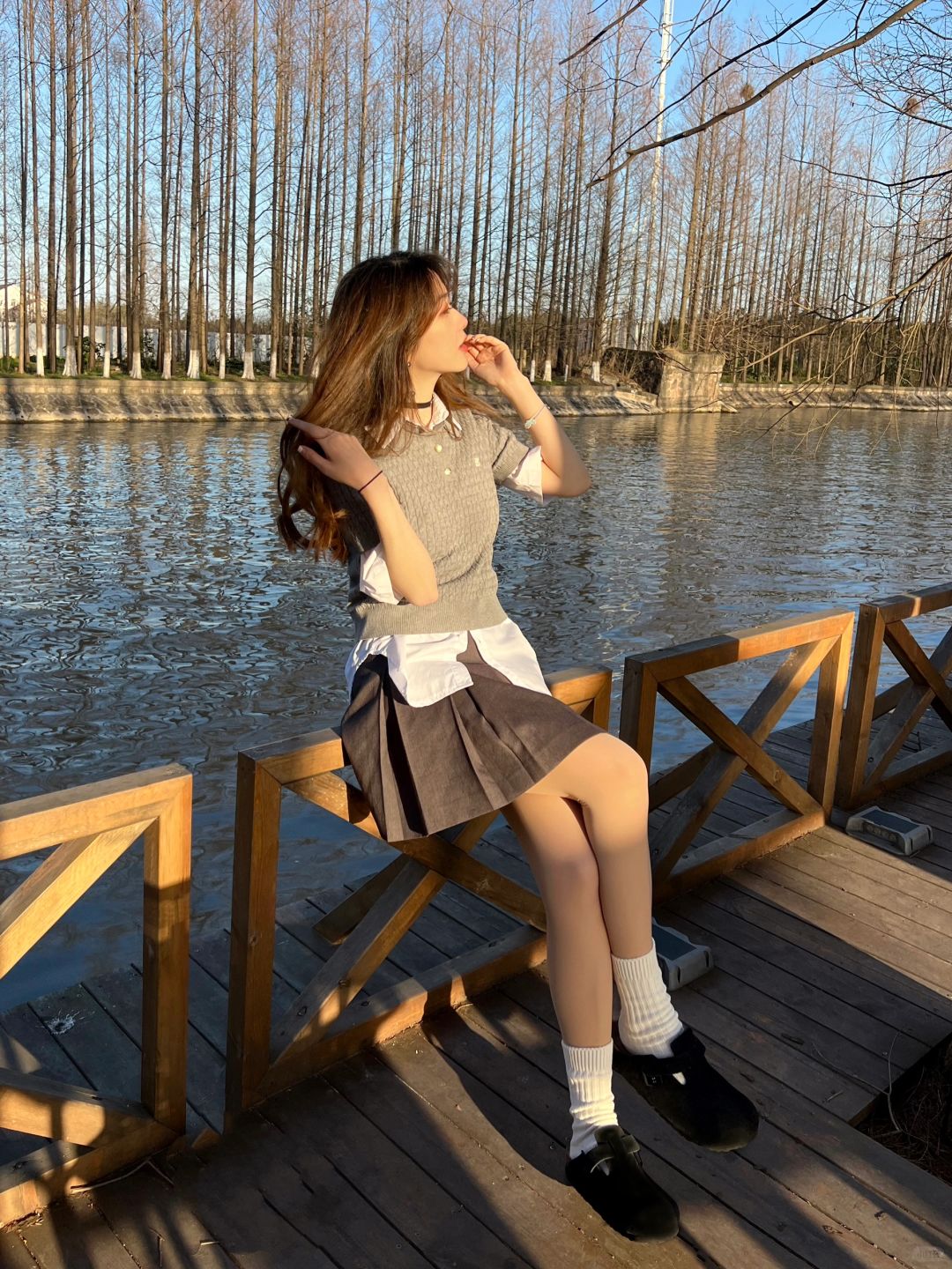 河边恰饭  ⑉•ᴗ•⑉