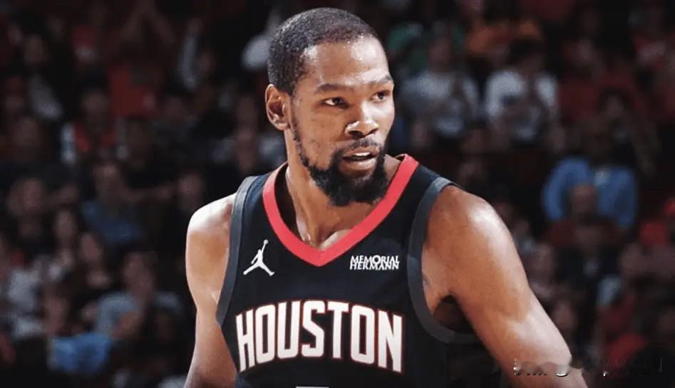 火箭球员凯文-杜兰特在X上与网友互动：

网友：这个人（杜兰特）简直像念叨三遍“