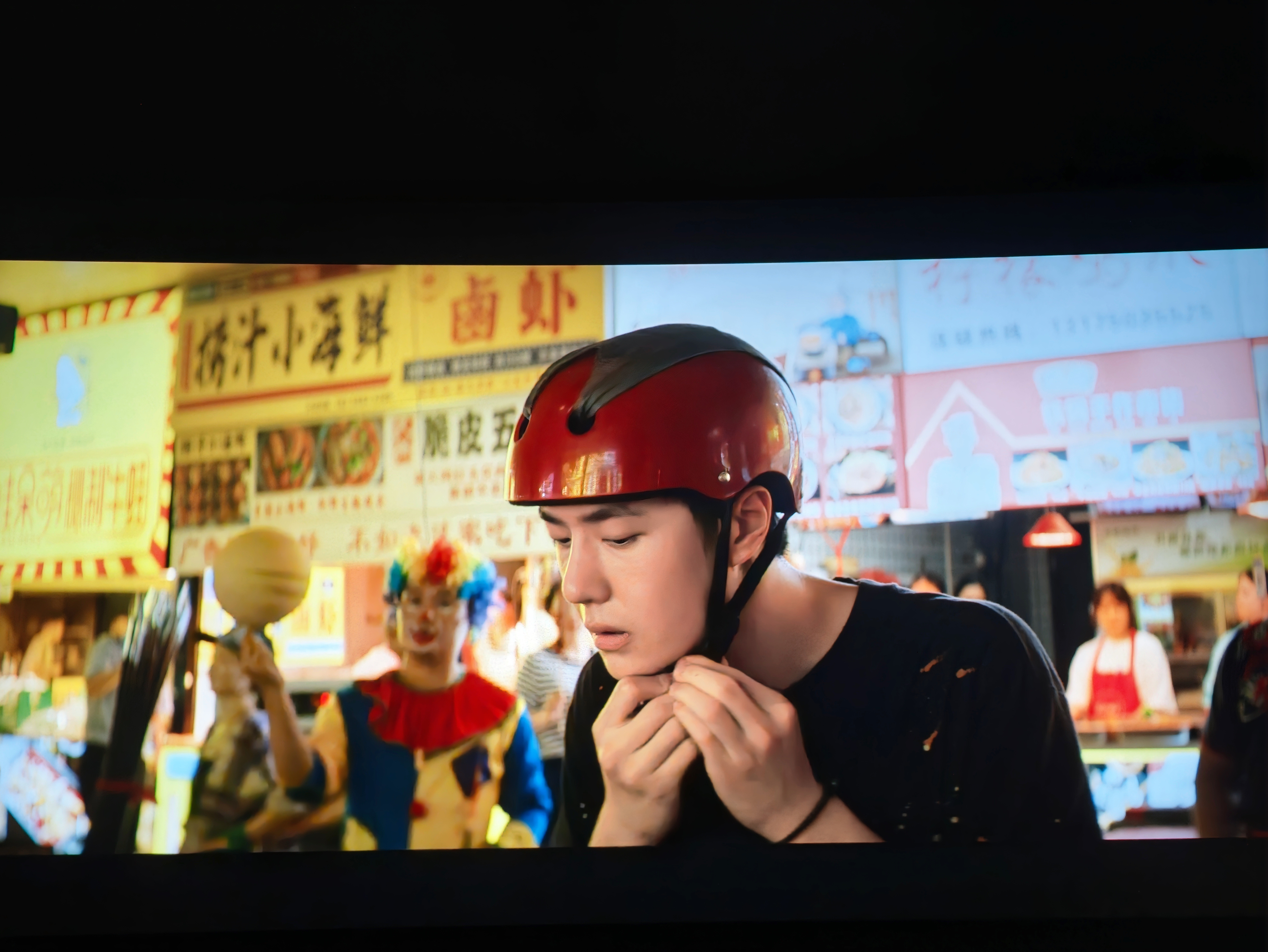 王一博王一博陈烁王一博电影热烈 今日份：又在电影院大荧幕见王一博今天是来见《热烈