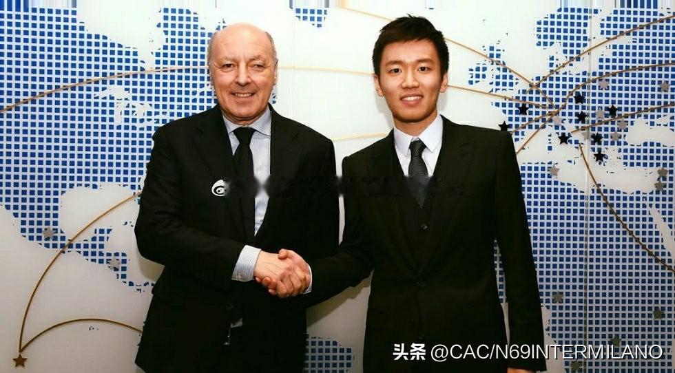 “张康阳是个非凡的人，一个真正、纯粹的国际米兰球迷，而且准备充分、能力出，和他共