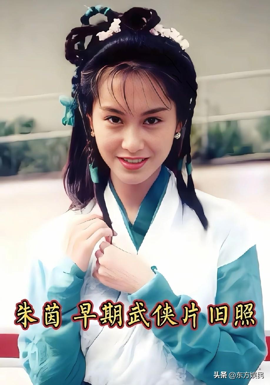 朱茵早期拍武侠片的旧照，放到今天，这个美颜滤镜横行的时代也一点不逊色，你觉得呢？