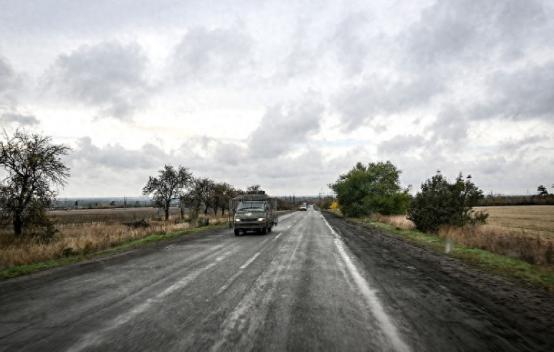 当地时间4月3号上午，俄罗斯突然对乌克兰动手了，一搞就精准击中了关键的能源设备，