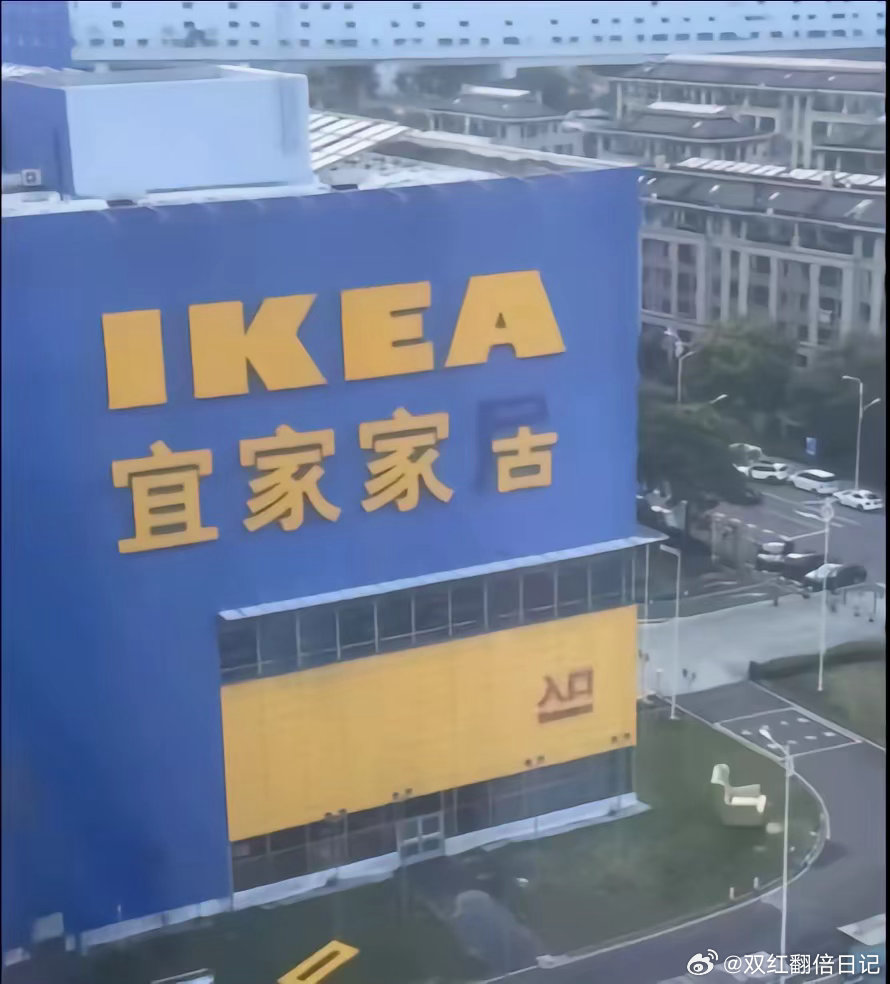 这辈子没见过这么离谱的画面 