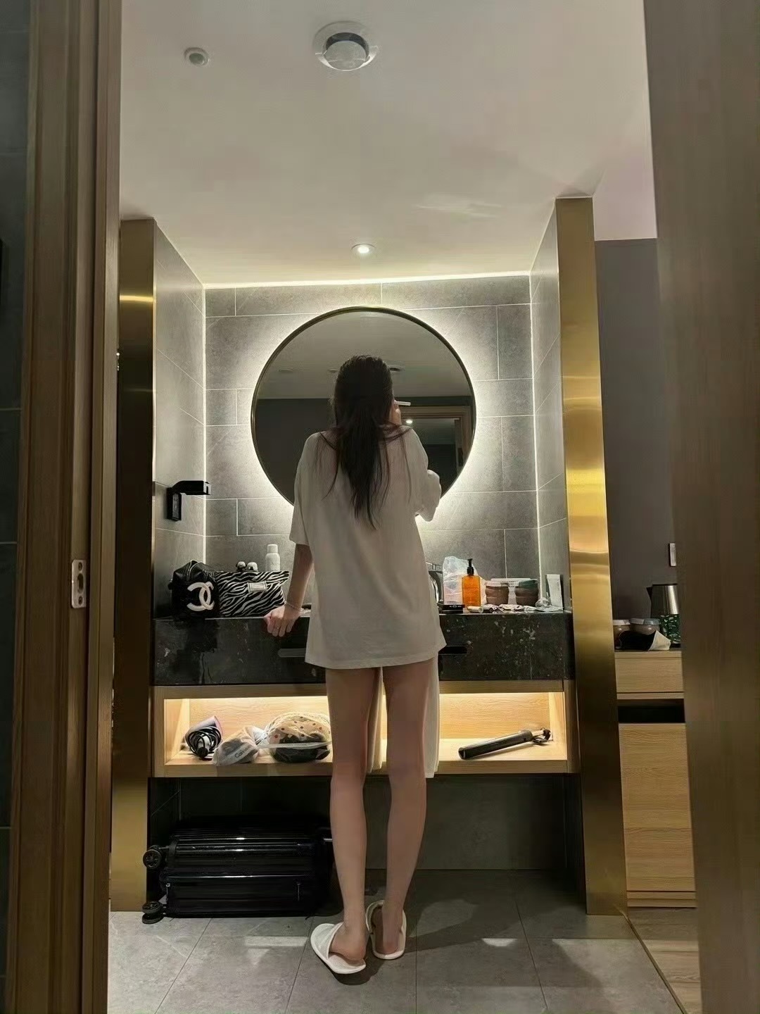 潘达夜间模式 天气好起来了……