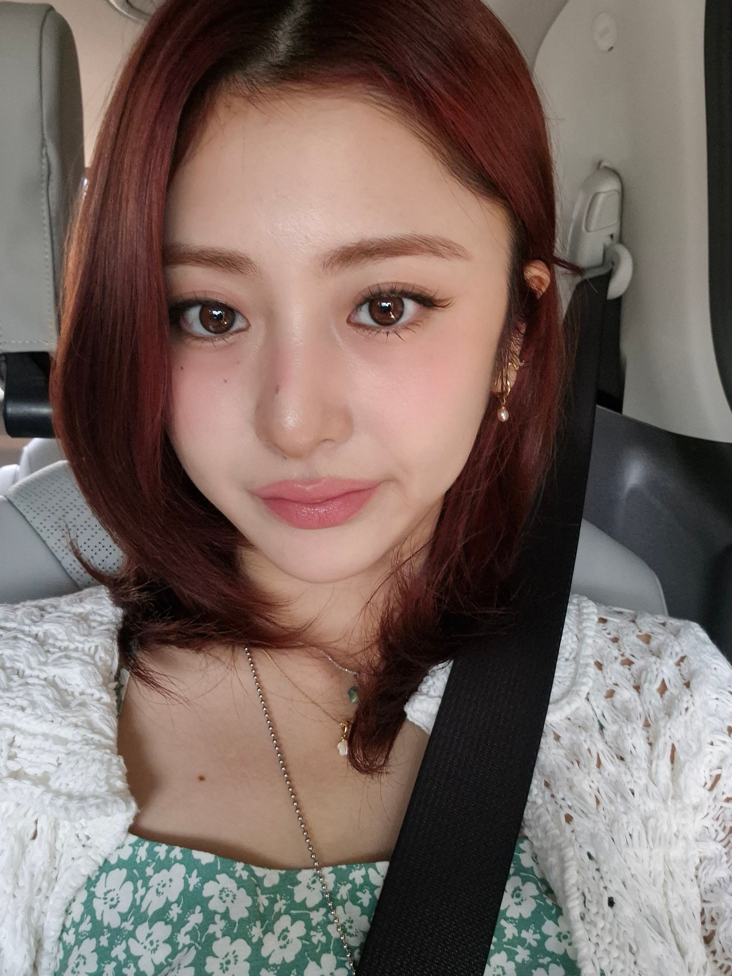 ☺︎ ​​​