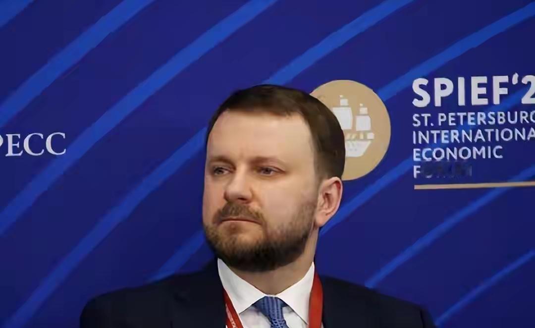 莫斯科不安全了？普京要搬家，国内却乱成一团，俄高层一句话表态